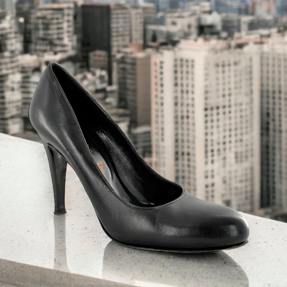 Bally Black Leather Classic High Heel Pump